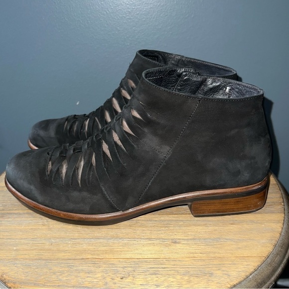 Naot Leveche Ankle Booties - Picture 1 of 13